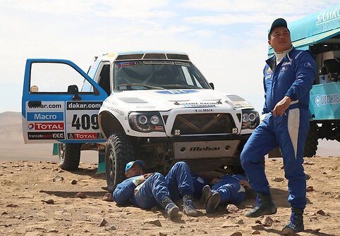 &bdquo;Astana Racing&ldquo; komandos mechanikai