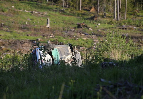 Tragedija Estijos ralyje: nuo kelio nulėkęs &bdquo;Renault Clio&ldquo; užmu&scaron;ė tris žiūrovus