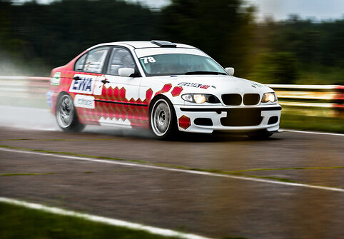 „EWA Racing PGM“ komandos BMW 330d (E46)