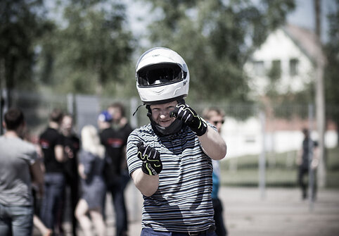 &bdquo;Tėvas Racing&ldquo; surengti &bdquo;Extreme Driving School&ldquo; mokymai