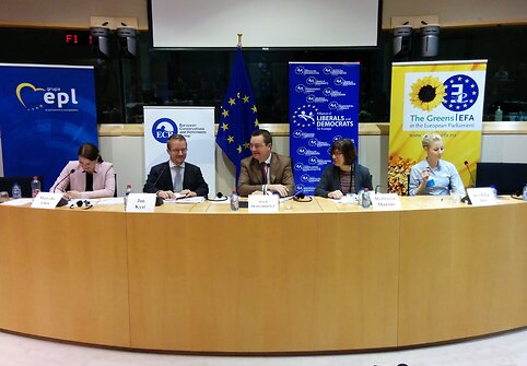 Konferencija &bdquo;XXI-ojo amžiaus troliai: Kremlius Vakarų žiniasklaidoje&ldquo;