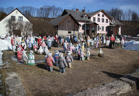 Lėlių sodas Sabilėje