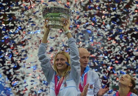 Fed Cup taurė