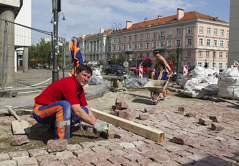 Darbai Vilniaus Rotušės aikštėje