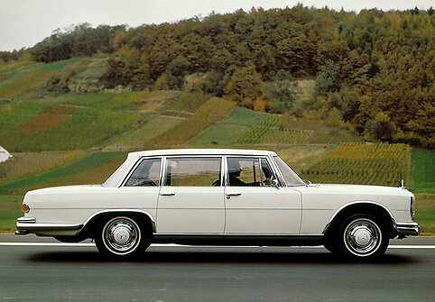 S klasės &bdquo;Mercedes-Benz&ldquo; 