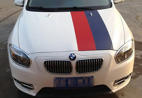 Kiniškas automobilis su BMW grotelėmis