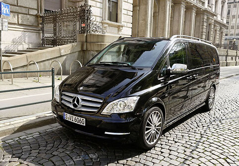 „Mercedes-Benz Viano“