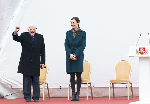 Viktorija Čmilytė-Nielsen, Valdas Adamkus