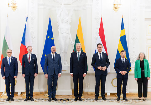 Nikolay Denkov, Petr Fiala, Charles'is Michelis, Gitanas Nausėda, Markas Rutte, Ulfas Kristerssonas