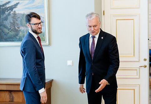Vytautas Šilinskas, Gitanas Nausėda