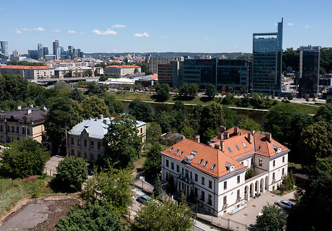 Žvėryne parduodamas namas