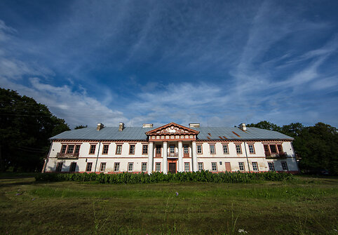 Raguvėlės dvaras 
