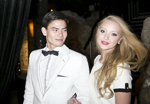 Tuen Simonas Phamas ir Karolina Toleikytė