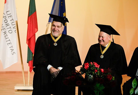 Valerijus Makūnas ir Arvydas Sabonis
