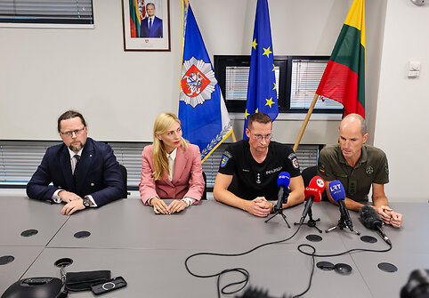 Spaudos konferencijoje pateikta naujausia turima informacija dėl trijų pagrobtų vaikų