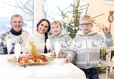 Inga ir Darius Budriai su sūnumis