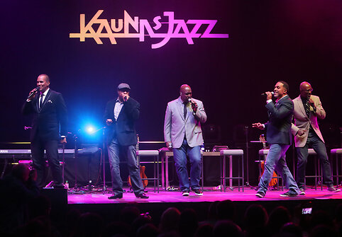 „Take 6“