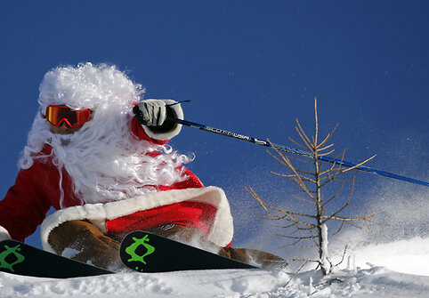 Kalėdų Senelis nesibaido ir slidžių.