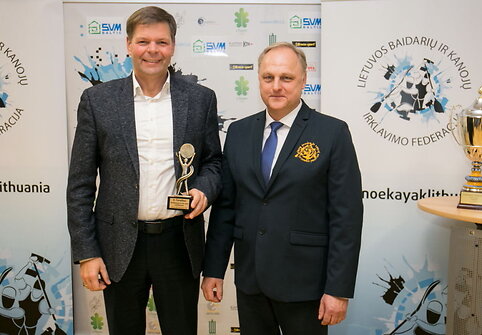 Lietuvos baidarių ir kanojų irkluotojų apdovanojimai