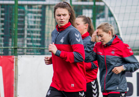 Lietuvos moterų futbolo rinktinė