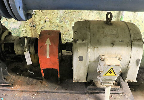 &Scaron;is &bdquo;Siemens&ldquo; gamybos, 1936 m. siurblys su varikliu i&scaron;jungtas buvo tik 2013 m.