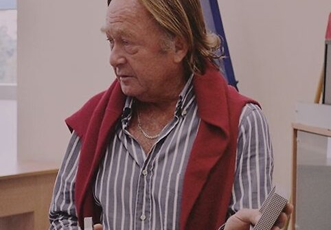 Už indėlį Rokiškio kraštui ir dvarų kultūrai baronas Piotras Rozenas apdovanotas Rokiškio savivaldybės sidabro ženklu