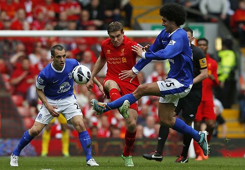 Marouanne'as Fellaini.