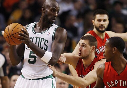 „Toronto Raptors“ klubas pralaimėjo „Boston Celtics“ ekipai 89:107