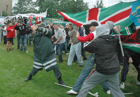 Lenkų futbolo ultrų sukeltos riau&scaron;ės Vilniaus &bdquo;Vėtros&ldquo; stadione