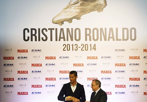 Cristiano Ronaldo įteiktas „Auksinio batelio“ prizas