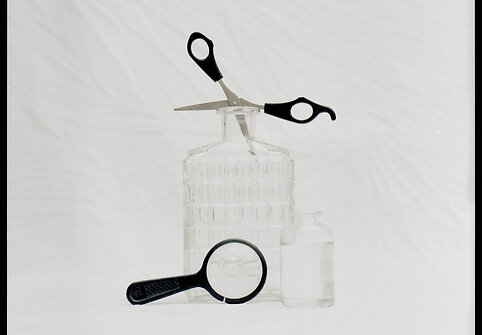 Nuotrauka iš ciklo „Objects for Comfort“