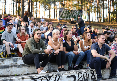 &bdquo;Revolution Festival&ldquo; akimirka