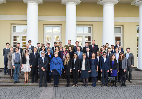 Dalia Grybauskaitė su Lietuvos jaunimo organizacijų atstovais