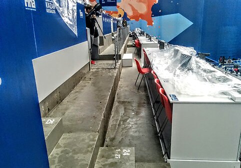 Kazanėje vykstančiame pasaulio plaukimo čempionate prakiuro stadiono stogas