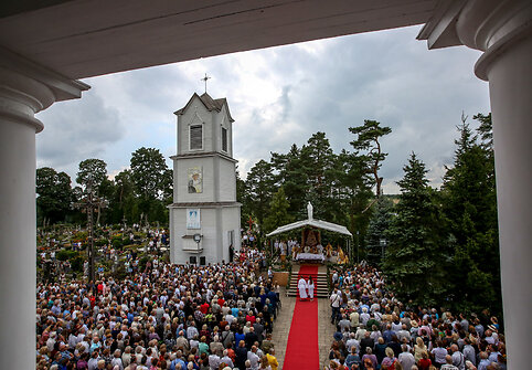Žolinės atlaidai Piva&scaron;inių bažnyčioje