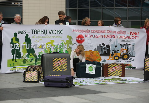 Trakų Vokės gyventojų piketas prie Vilniaus miesto savivaldybės