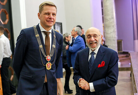Remiijus &Scaron;ima&scaron;ius ir Samuelis Bakas