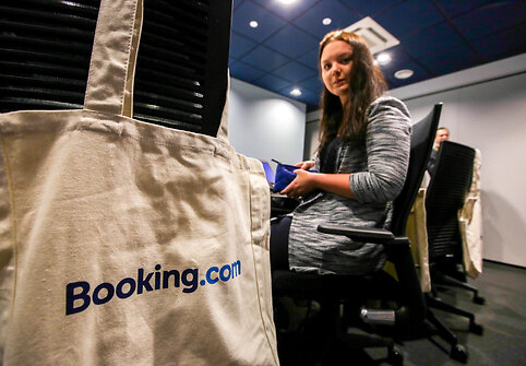 Vilniuje atidarytas Booking.com klientų aptarnavimo skambučių centras