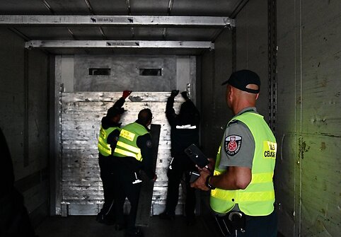 Sulaikyti nelegalūs migrantrai