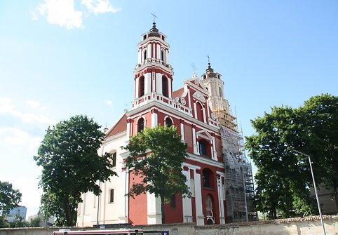 Minios vilniečių stebėjo kariljono varpų &scaron;ventinimą