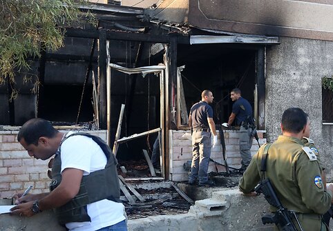 Izraeliečių naujakurių sukeltas gaisras Palestinoje