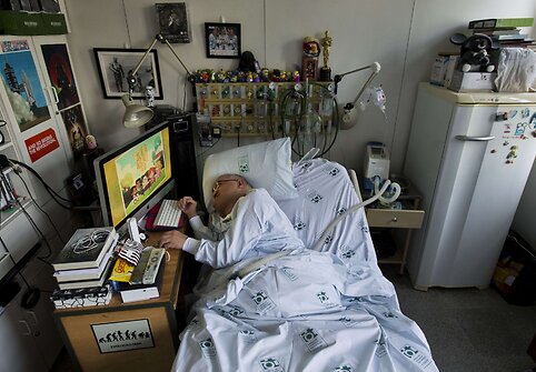 Nuo metukų paralyžiuotas brazilas kuria animacinį filmuką vaikams
