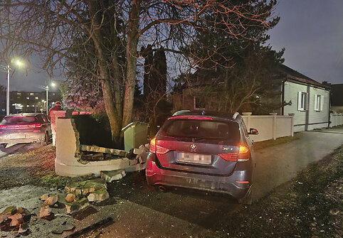 Avarijos A.Stulginskio ir Linkuvos g. sankryžoje metu eilinį kartą i&scaron;versta tvora