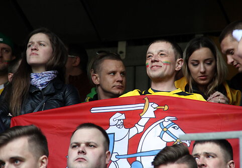 Lietuvos futbolo rinktinės fanai &bdquo;Wembley&ldquo; stadione