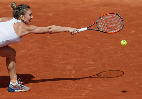 Simona Halep prie&scaron; Eliną Svitoliną
