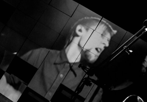 „The Perfect Pill” pristatė albumą „The Wake and The Wolf“