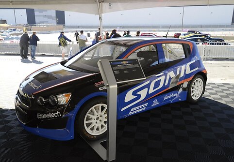 SEMA 2013: lenktyniniai automobiliai 