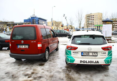 Vairuotojų ir pėsčiųjų kontrolė