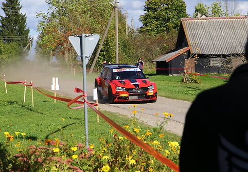 GR2