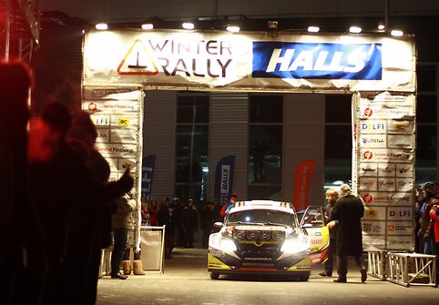 &bdquo;Halls Winter Rally&ldquo; atidarymas